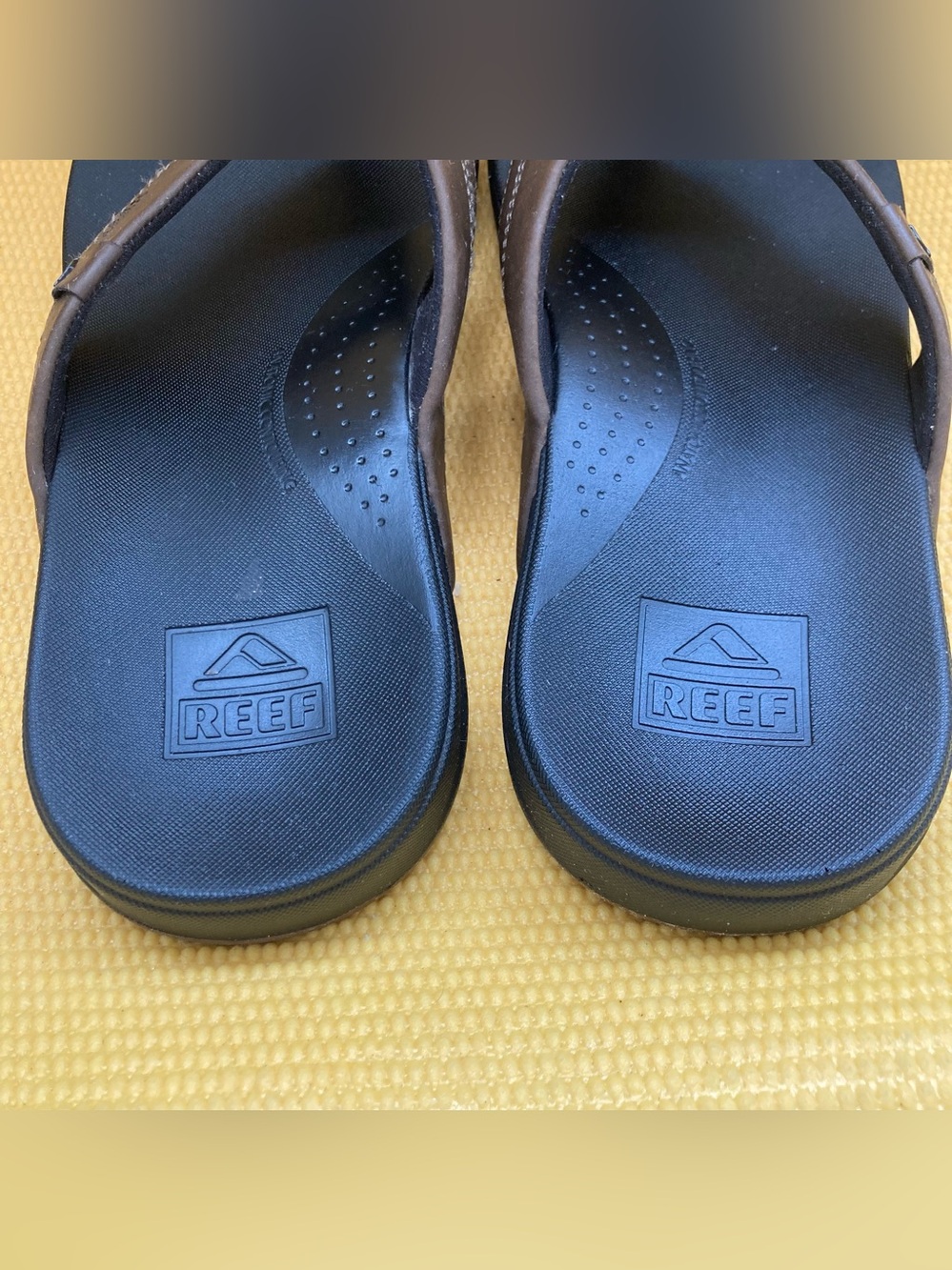 Reef Mens Cushion Spring Comfort Brown Flip Flop Sandals Size 12 Beach - Picture 8 of 9